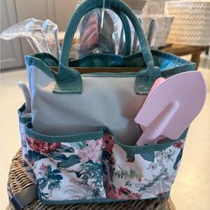 Floral Garden Tote with Pink Shovel